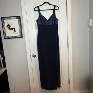 Oleg Cassini Navy BlueMaxi Dress, Black Tie, Floor Length, High Slit Size 14